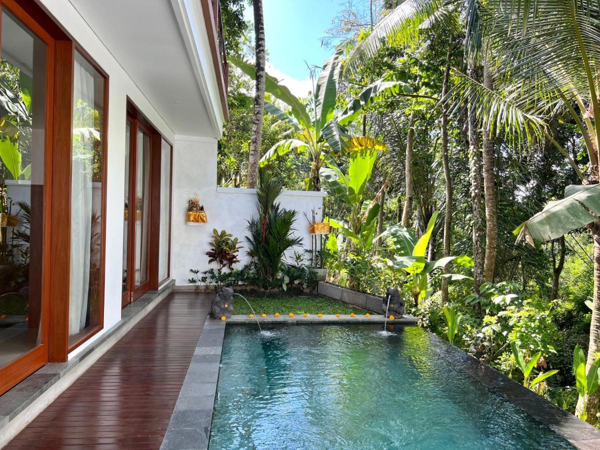 Nirankara Ubud Villa Exterior foto